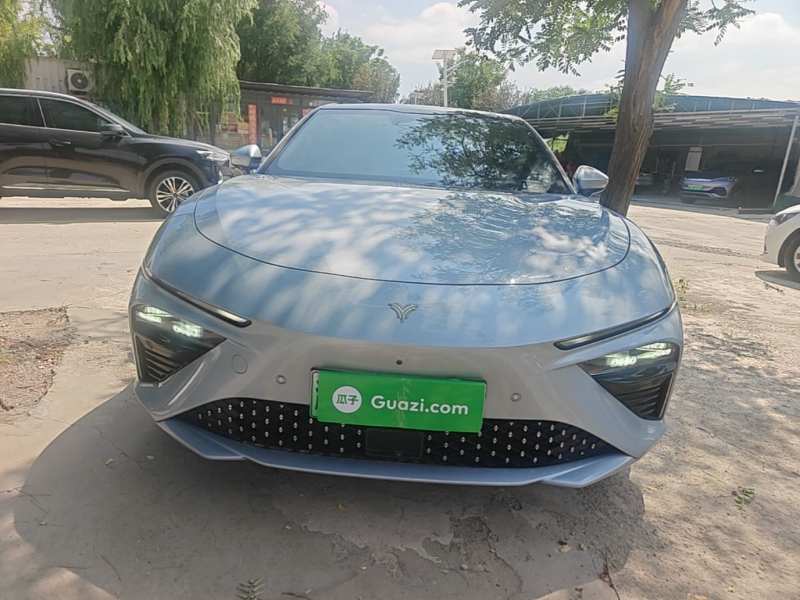 Used NETA S 2022 All-Electric 715 km Range Rear-Drive Deluxe Version — 2