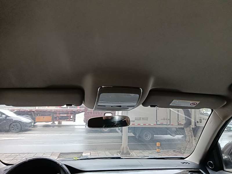 Used Zotye T600 2015 1.5T Manual Luxury Model – Luxury — 17