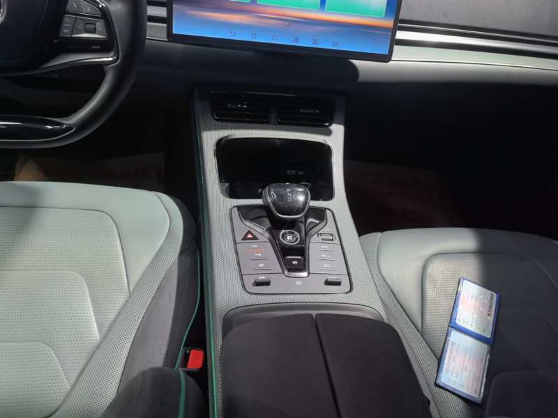 Used BYD Han 2022 EV 610 km All-Wheel-Drive Qianshan Cui Limited Edition — 13