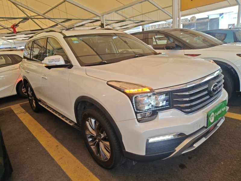 Used GAC Trumpchi GS8 2017 320T Two-Wheel Drive Luxury Smart Connectivity Version (7 Seats) — 3
