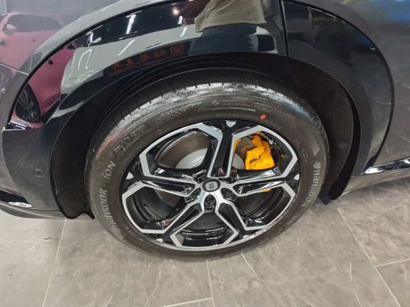 Used Xiaomi Auto YU7 2026 Standard Edition — 25