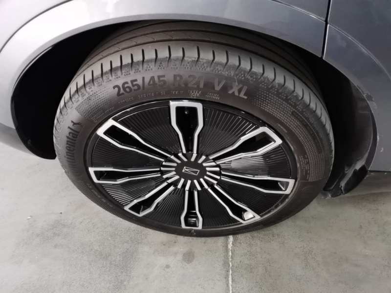 Used Avatr 07 2024 Max Extended-Range Edition — 25