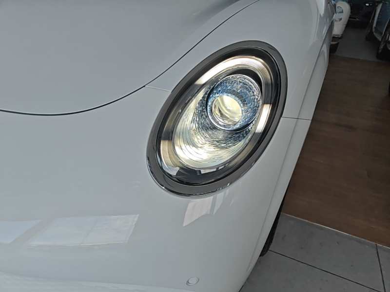 Used ORA Lightning Cat 2022 555 km Luxury Edition – Premium — 23