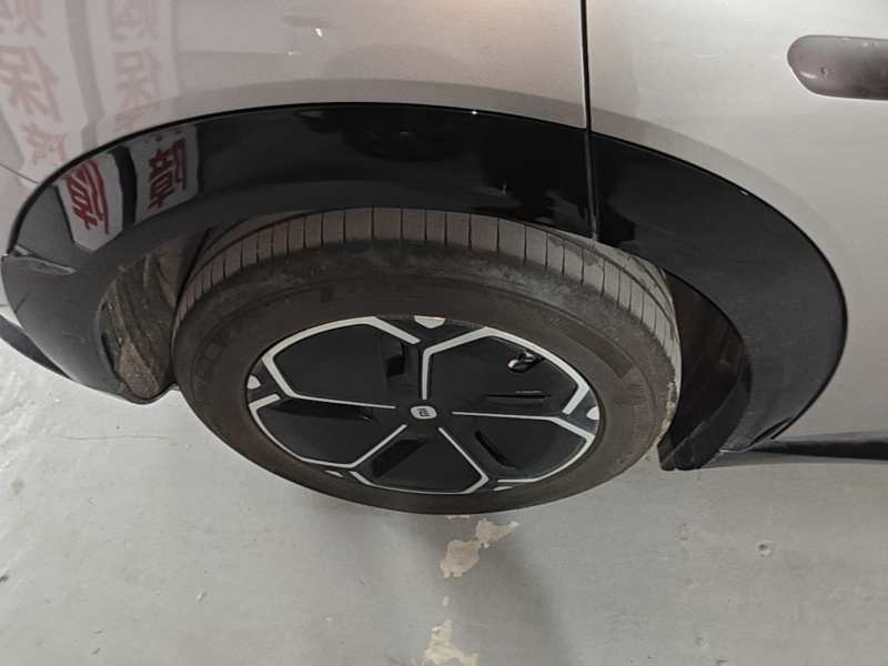Used Xiaomi Auto YU7 2025 Ultra-Long Range Rear-Wheel Drive Version — 25
