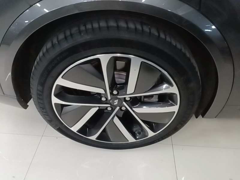 Used Li Auto L9 2022 Max model — 23