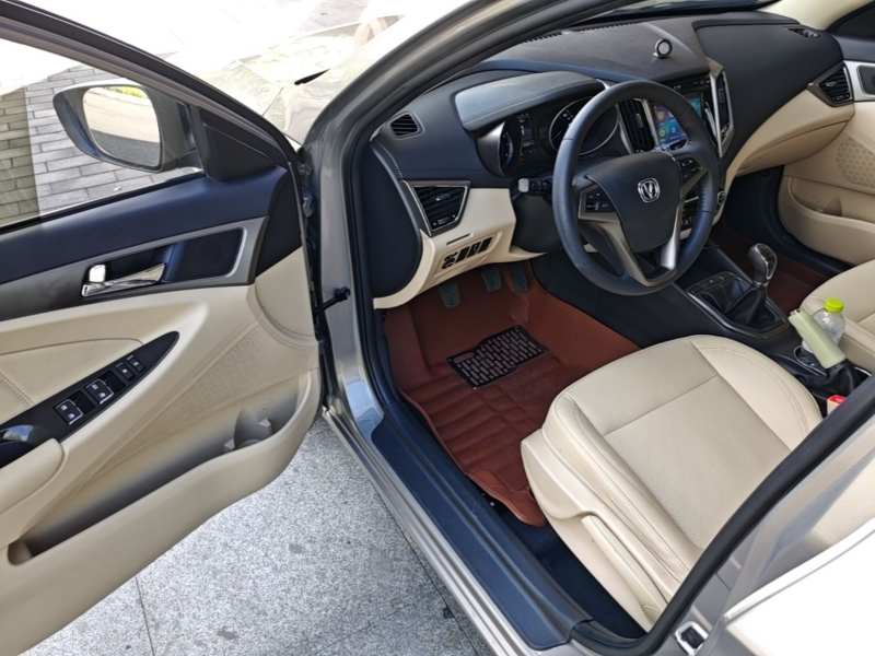 Used CHANGAN Eado 2016 1.6L Manual Fashion Edition — 15