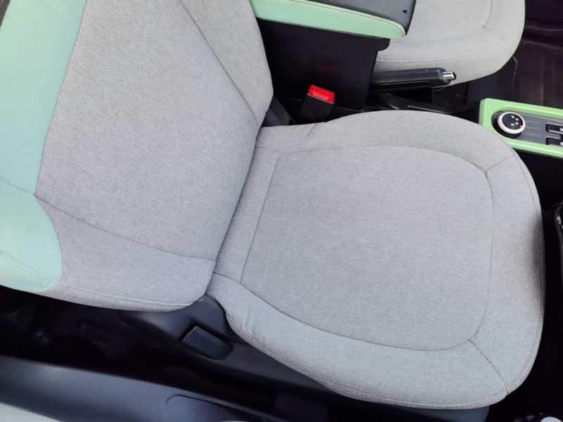 Used Wuling Hongguang MINIEV 2021 Macaron Fashion Edition Lithium-Ion Battery — 24