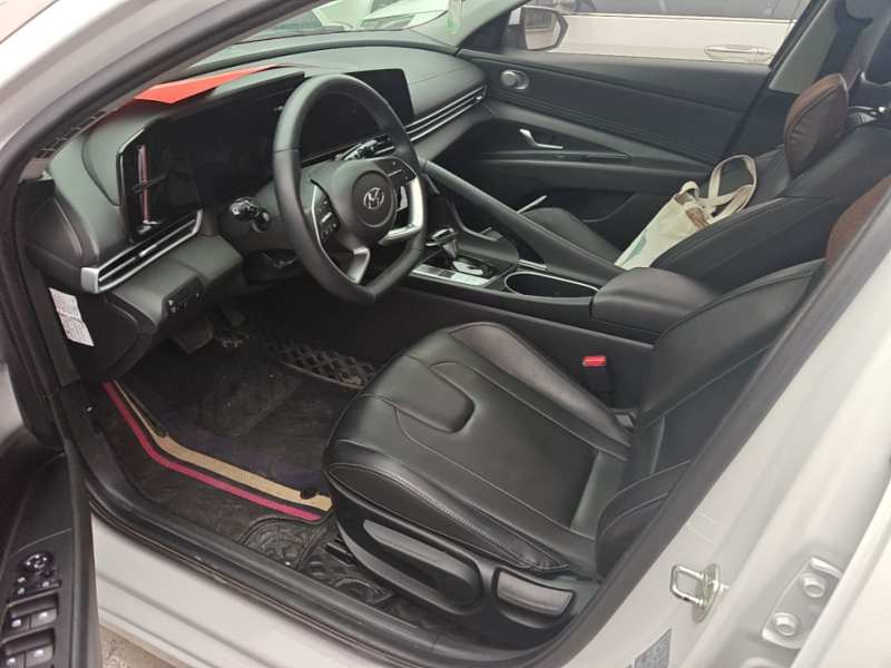 Used Hyundai Elantra 2022 1.5L CVT GLX Elite Edition — 14