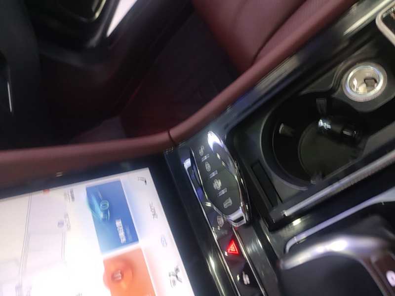 Used Hongqi H5 2023 1.5T HEV Smart Connect Flagship Edition – Chinese Trim Chang — 24