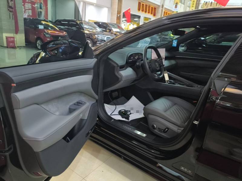 Used Zeekr 001 2024 ME Edition 100 kWh All-Wheel Drive — 15