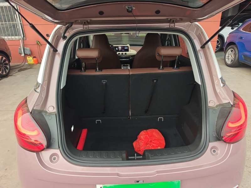 Used Wuling Bingo 2023 333 km Lingxi Connected+ Version — 18