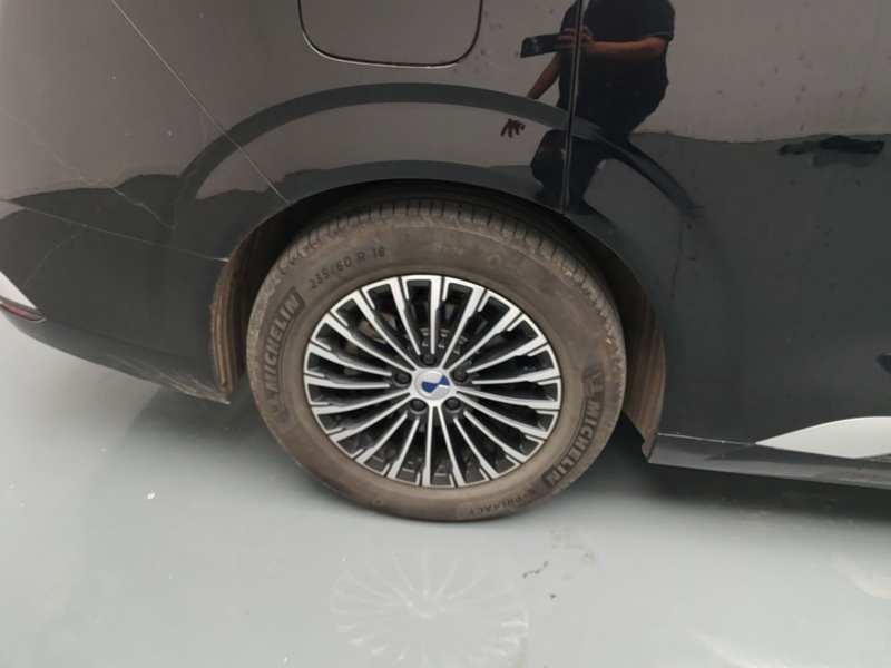 Used Denza D9 2024 DM-i 1050 Luxury Model — 25