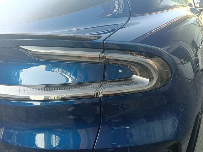 Used Xiaomi Auto YU7 2025 Ultra-Long Range High-Performance All-Wheel-Drive Max Edition — 7