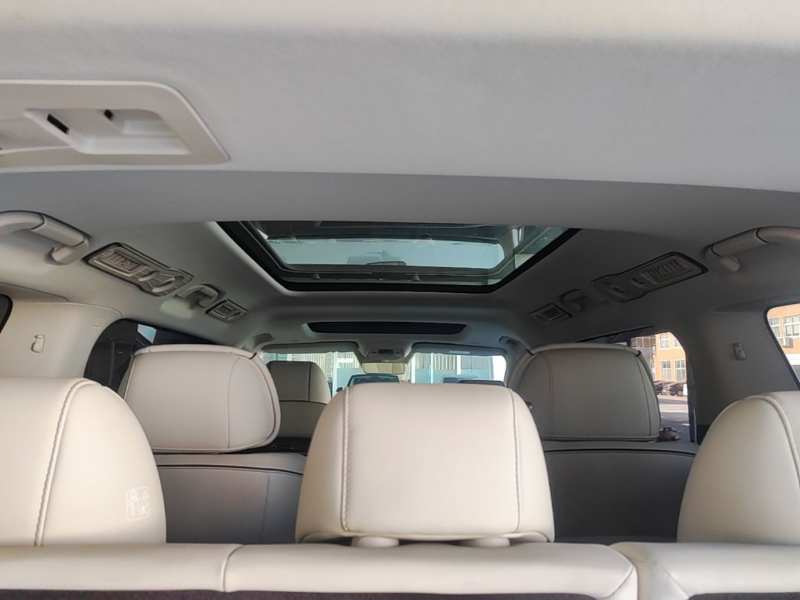 Used Denza D9 2024 DM-i 1050 Luxury Model — 17