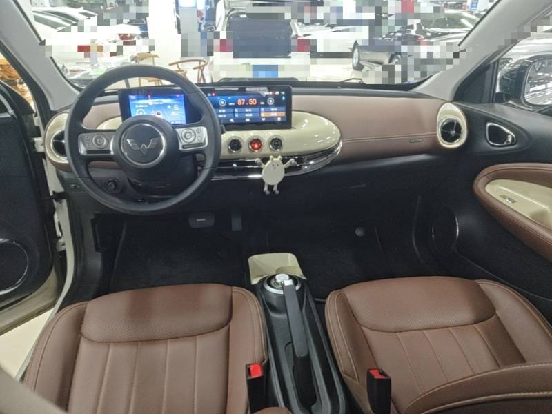 Used Wuling Bingo 2023 203km Light Edition — 9