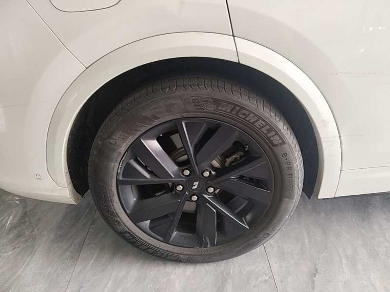 Used Li Auto L7 2023 Max model — 25