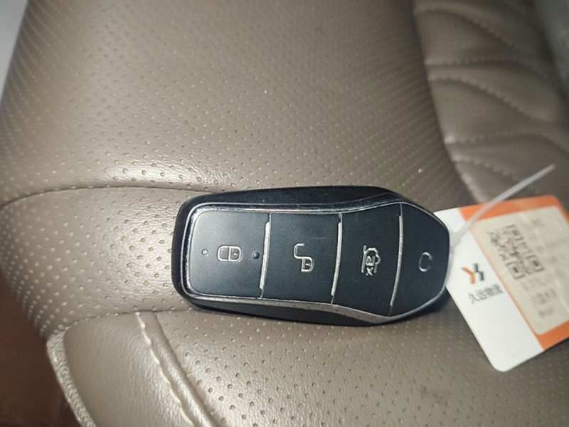 Used BYD Han 2023 EV Champion Edition 605KM Front-Drive Premium Model — 8