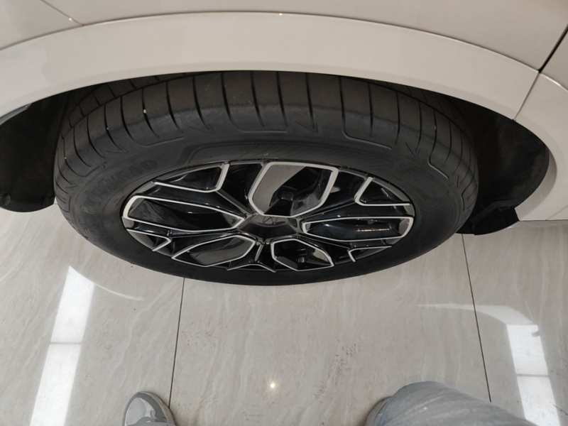 Used Avatr 07 2026 Ultra Pure-Electric All-Wheel-Drive Version — 25