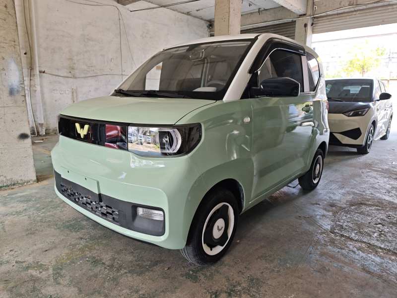 Used Wuling Hongguang MINIEV 2021 Macaron Fashion Model Lithium Iron Phosphate