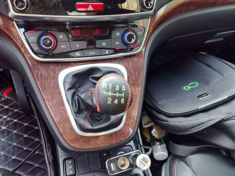 Used Haval H6 2015 Revised Version Sport Edition 1.5T Manual Transmission Two-Wheel Drive Elite Grade — 13
