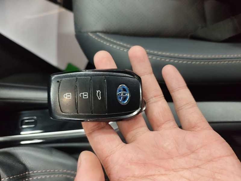 Used Toyota Levin 2023 Smart Electric Hybrid Dual-Engine 1.8L Sport Edition — 8