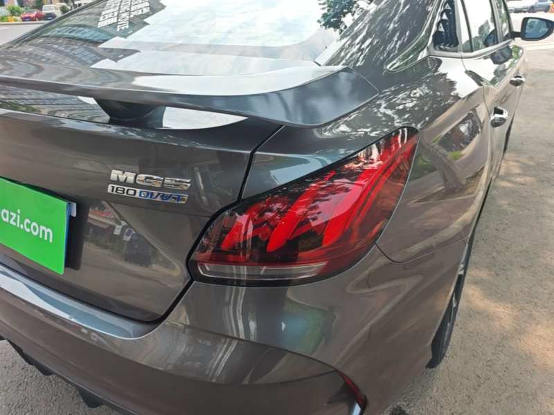 Used MG 5 2023 180 DVVT CVT Fashion Edition — 7