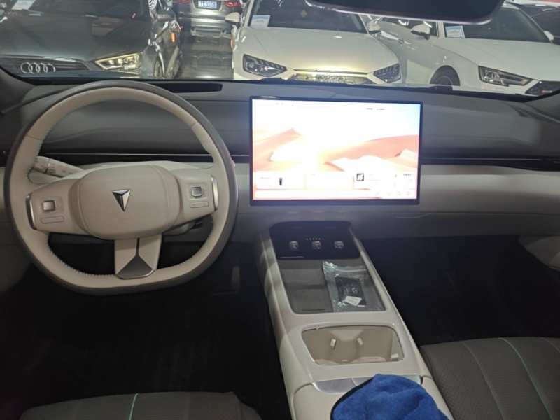 Used Deepal L07 2024 230Max Qiankun Intelligent Driving ADS SE Range-Extended Version — 13