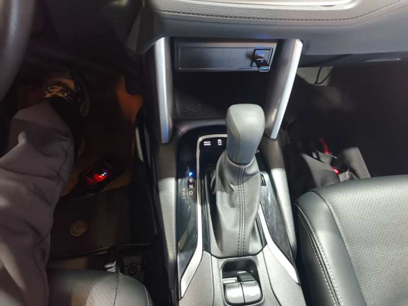 Used Toyota Corolla Cross 2023 Dual-Motor 2.0L Pioneer Edition — 13