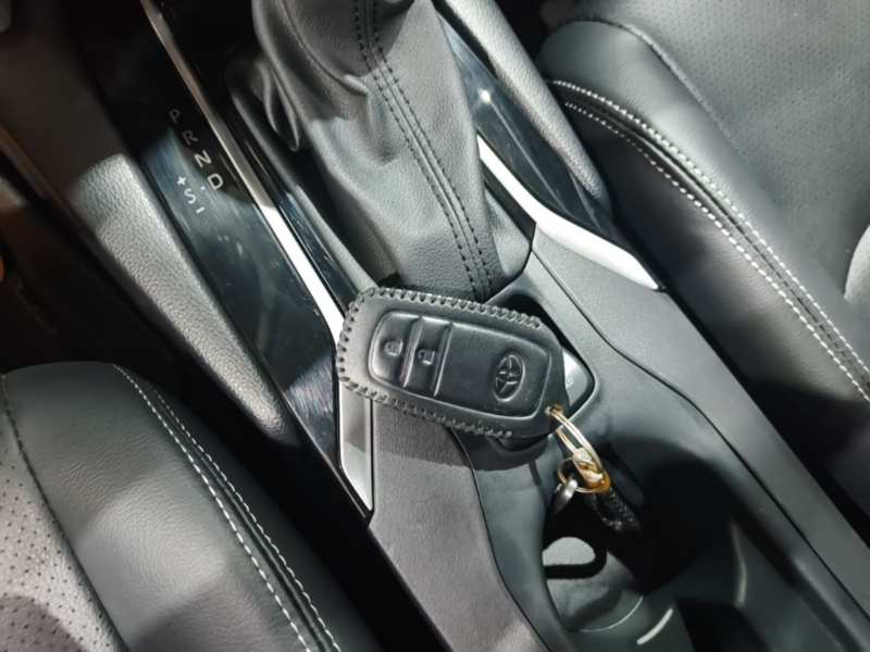 Used Toyota Corolla Cross 2023 Dual-Motor 2.0L Pioneer Edition — 8