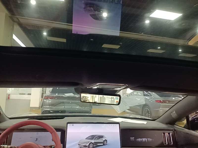 Used Denza Z9GT 2026 Flash Charge Prestige Edition — 17