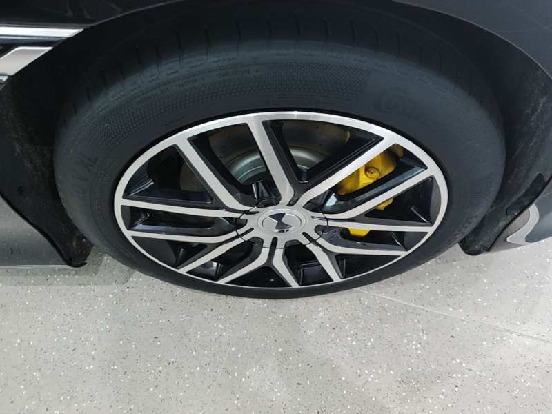 Used Denza Z9GT 2024 630 All-Wheel Drive Pro Version — 8