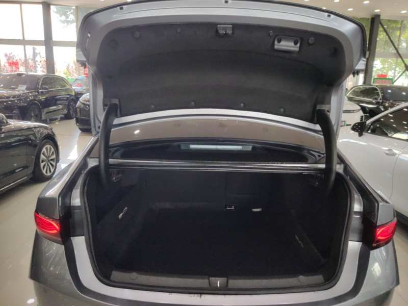 Used BYD Qin PLUS 2025 DM-i Smart Drive 55KM Leading Model — 18