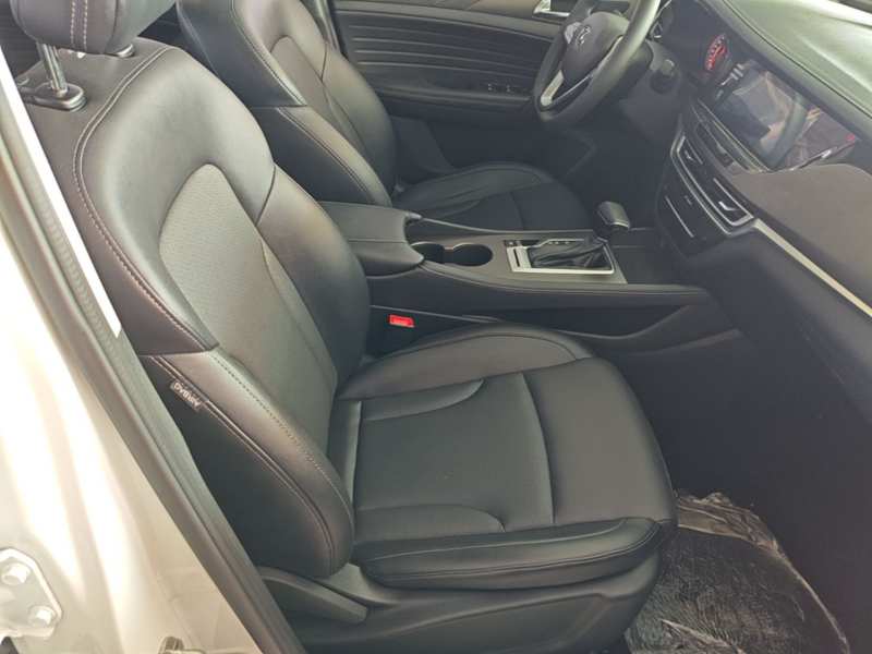 Used CHANGAN CS35PLUS 2019 1.4T DCT Smart Connect Blue Whale Edition — 24