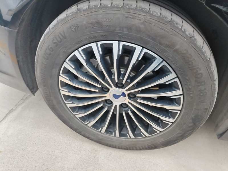 Used Denza D9 2022 EV 600 Four-Wheel Drive Flagship Model — 25