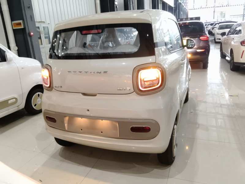 Used Bestune Pony 2026 222km Colorful Horse — 5