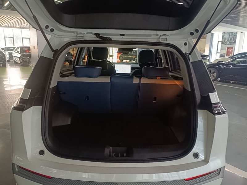 Used AION Y 2023 Plus 510 Enjoy Edition — 18