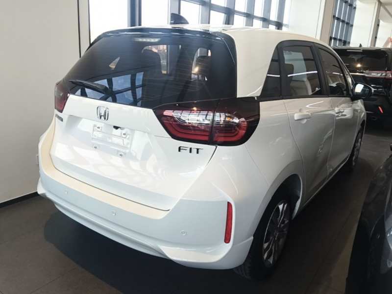 Used Honda Fit 2021 1.5L CVT Trend Edition — 6