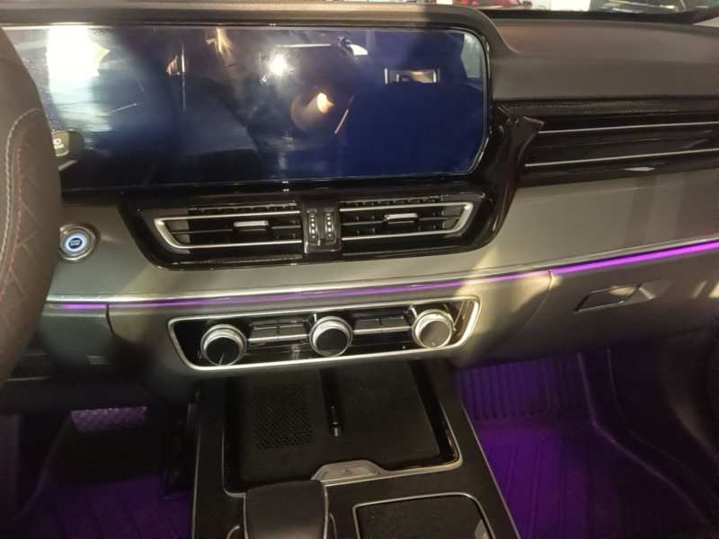 Used Hongqi HS5 2023 2.0T Qixiang Pro Edition — 12