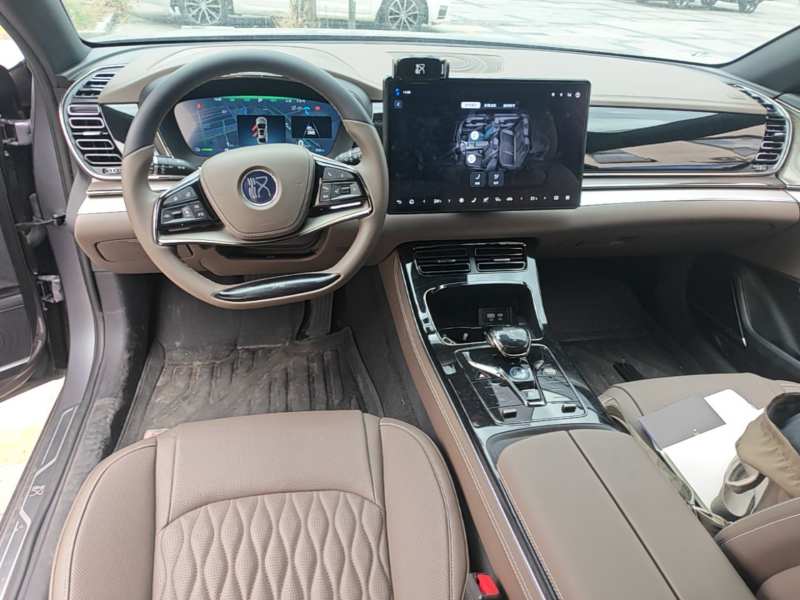 Used BYD Han 2024 DM-i Glory Edition 121KM Prestige Model – Premium — 9