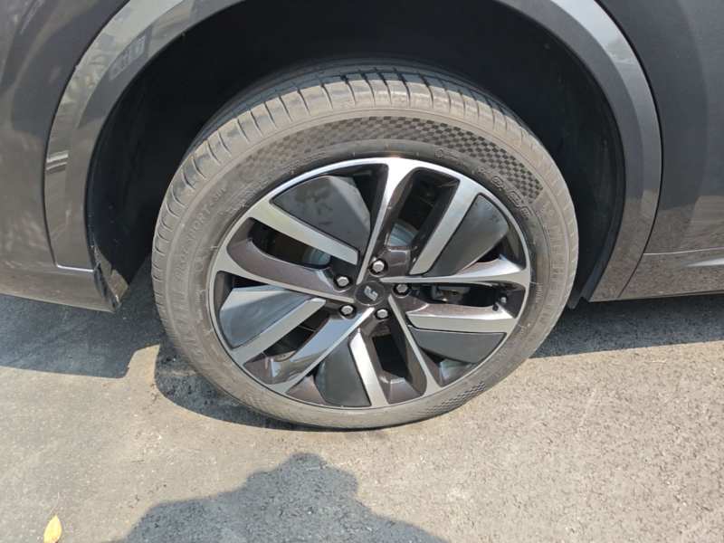 Used Li Auto L9 2022 Max model — 25