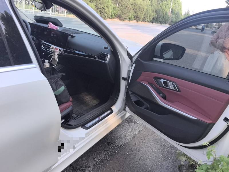 Used BMW 3 Series 2023 320Li M Sport Package — 26
