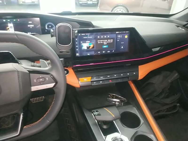 Used CHANGAN UNI-V 2023 1.5T Sport Edition — 12