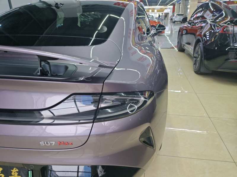 Used Xiaomi Auto SU7 2024 Four-Wheel Drive Ultra-Long Range Advanced Intelligent Driving Max Edition — 7