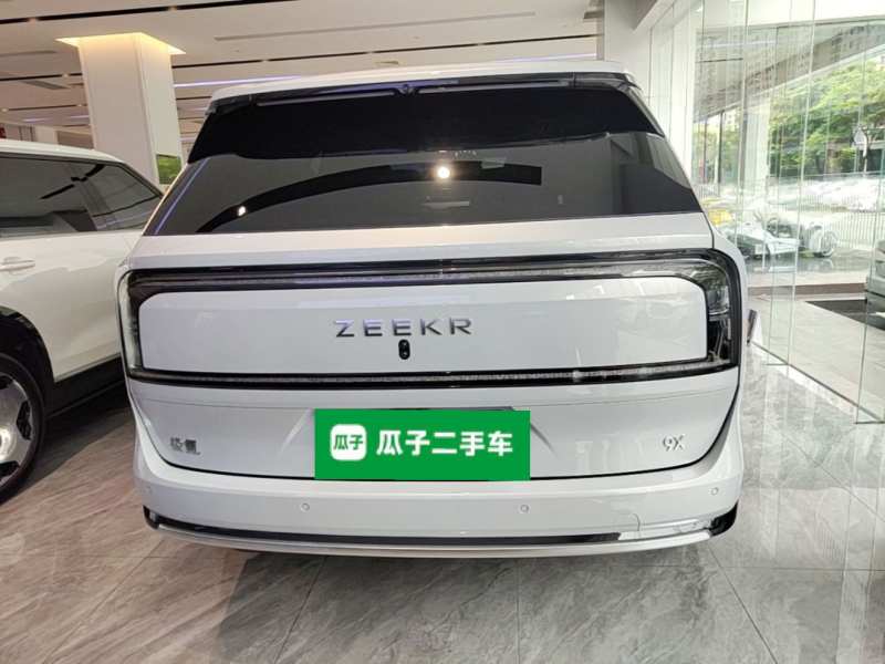 Used Zeekr 9X 2025 Hyper Edition 70kWh — 5