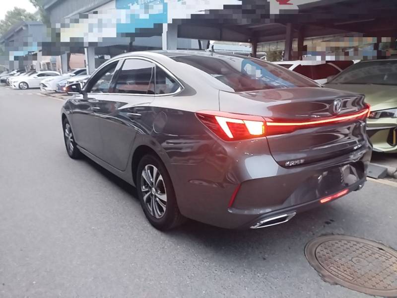 Used CHANGAN Eado 2022 PLUS Blue Whale NE 1.4T GDI DCT Prestige Edition — 4