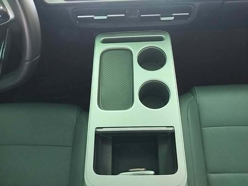 Used AION Y 2023 Plus 510 Smart Edition — 13