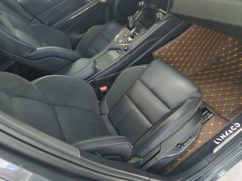 Used Lynk & Co 01 2023 2.0TD Four-Wheel Drive HypeHalo — 24