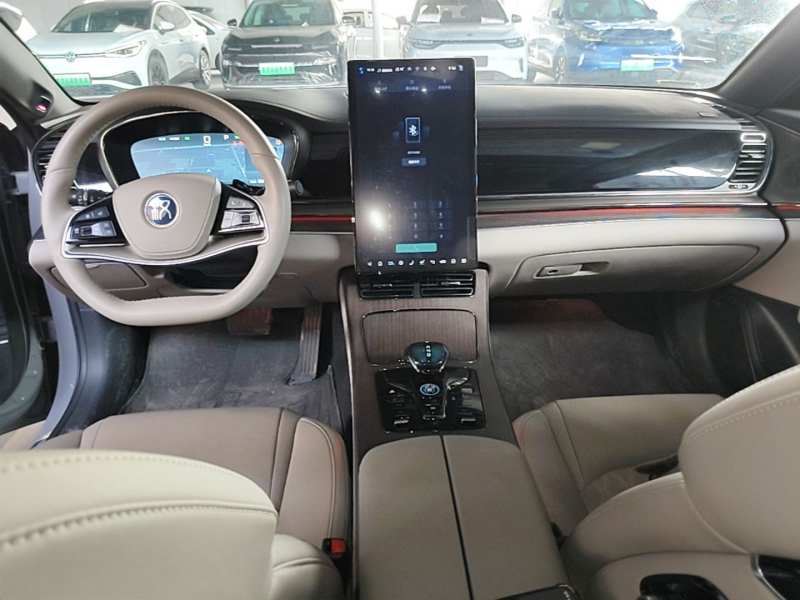 Used BYD Han 2025 EV with 701 km of Laser Radar-Enabled Intelligent Driving — 9
