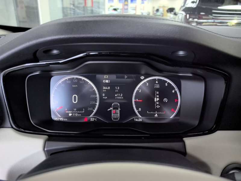 Used Lynk & Co 01 2017 2.0T Two-Wheel Drive Pro Edition — 7
