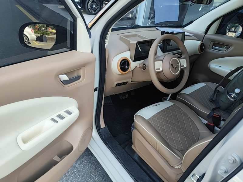 Used Wuling Hongguang MINIEV 2025 Four-Door Version 301km Zhenxiang+ Model — 15